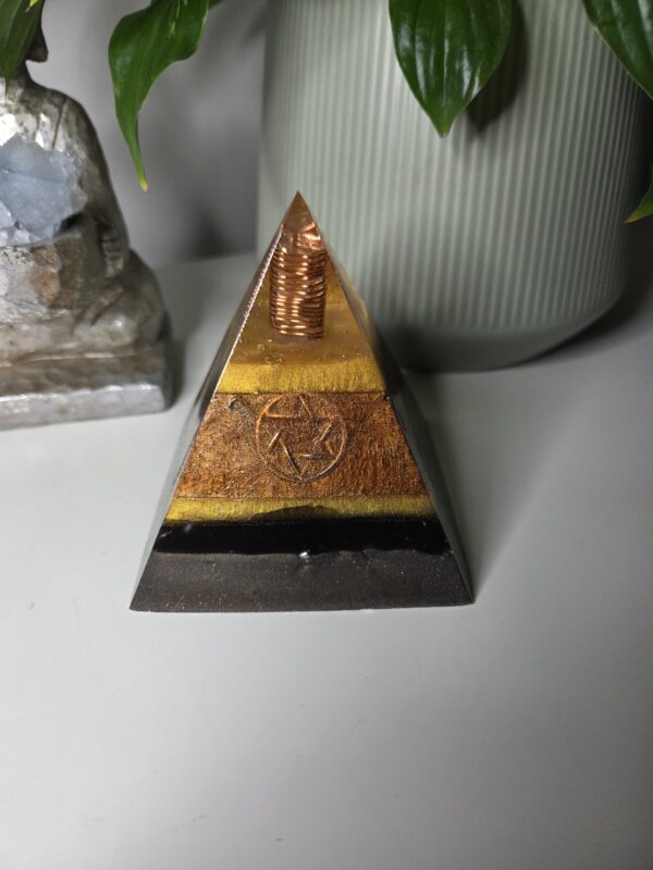 Hexagram Orgone Pyramid