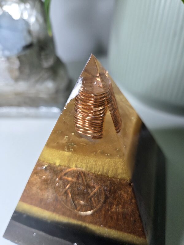 Hexagram Orgone Pyramid